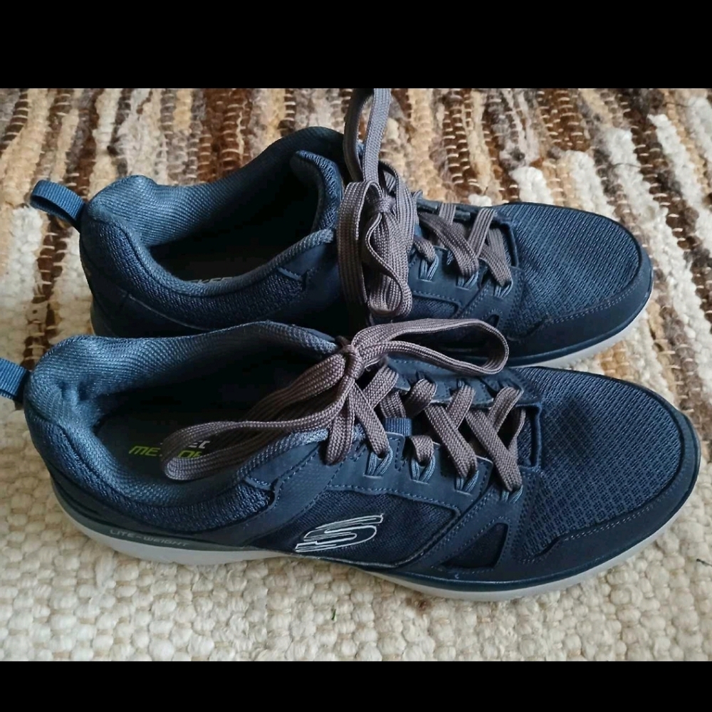 Skechers Running Shoes Memory Insoles New Condition Size 12